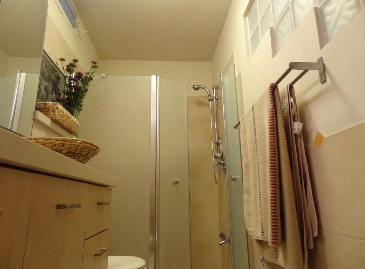 1 Or 2 Rooms With Breakfast And Parking 예루살렘 외부 사진